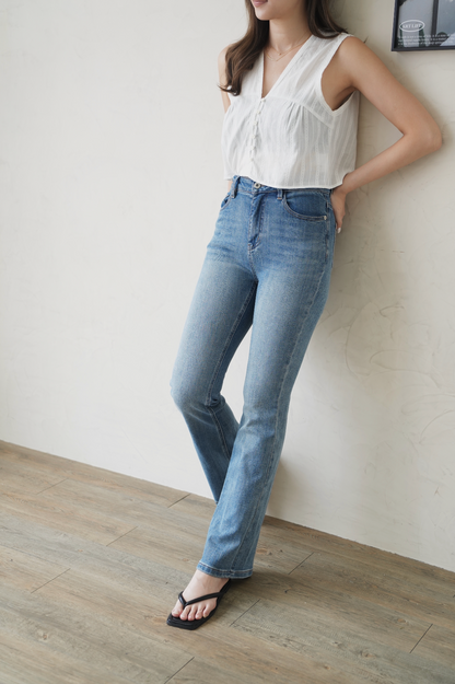 Premium Cloud Soft High-Waist Flare Jeans