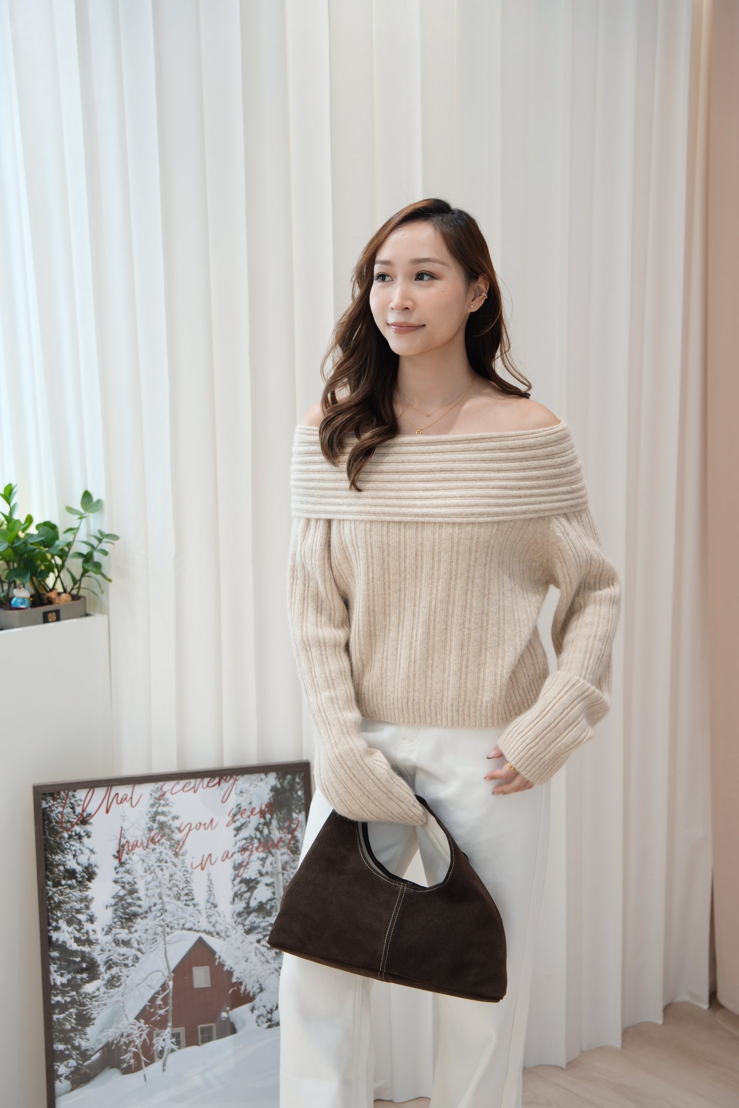 【KR】Luxe Wool Blend Off-Shoulder Top